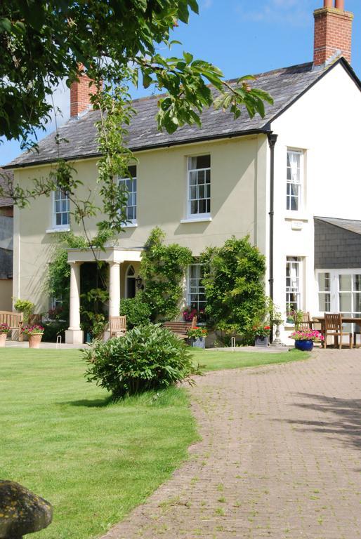Whimple Larkbeare Grange Bed And Breakfast מראה חיצוני תמונה