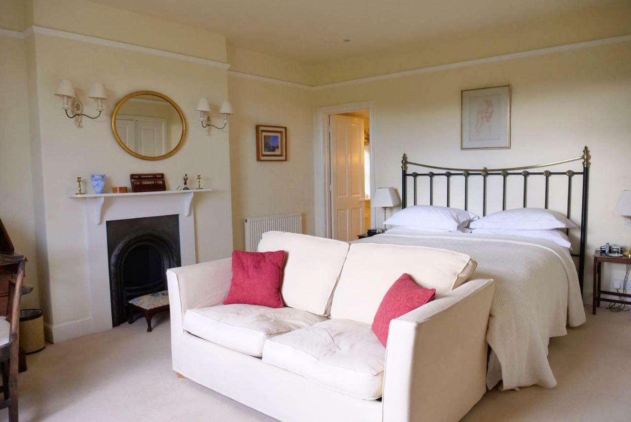 Whimple Larkbeare Grange Bed And Breakfast מראה חיצוני תמונה